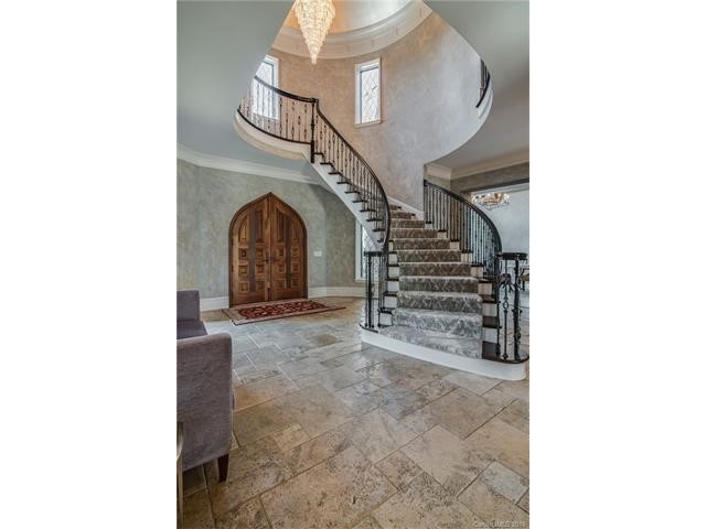 3338 Leamington Lane, Charlotte, NC 28226
