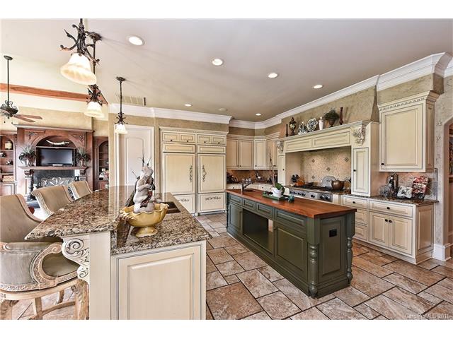 14905 McLeary Circle, Charlotte, NC 28277
