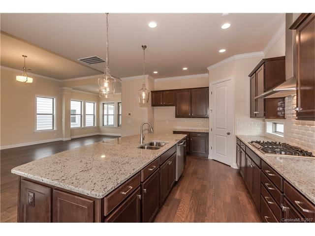 87736 Waverly Walk Way, Charlotte, NC 28277