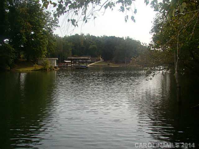 17301 Saranita Lane, Charlotte, NC 28278
