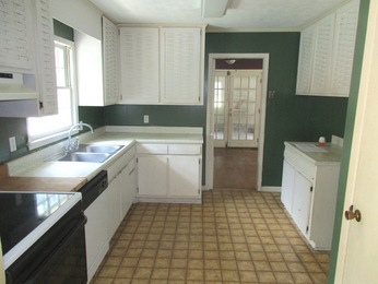 829 Shadowlawn DrFayetteville, NC, 28303Cumberland County