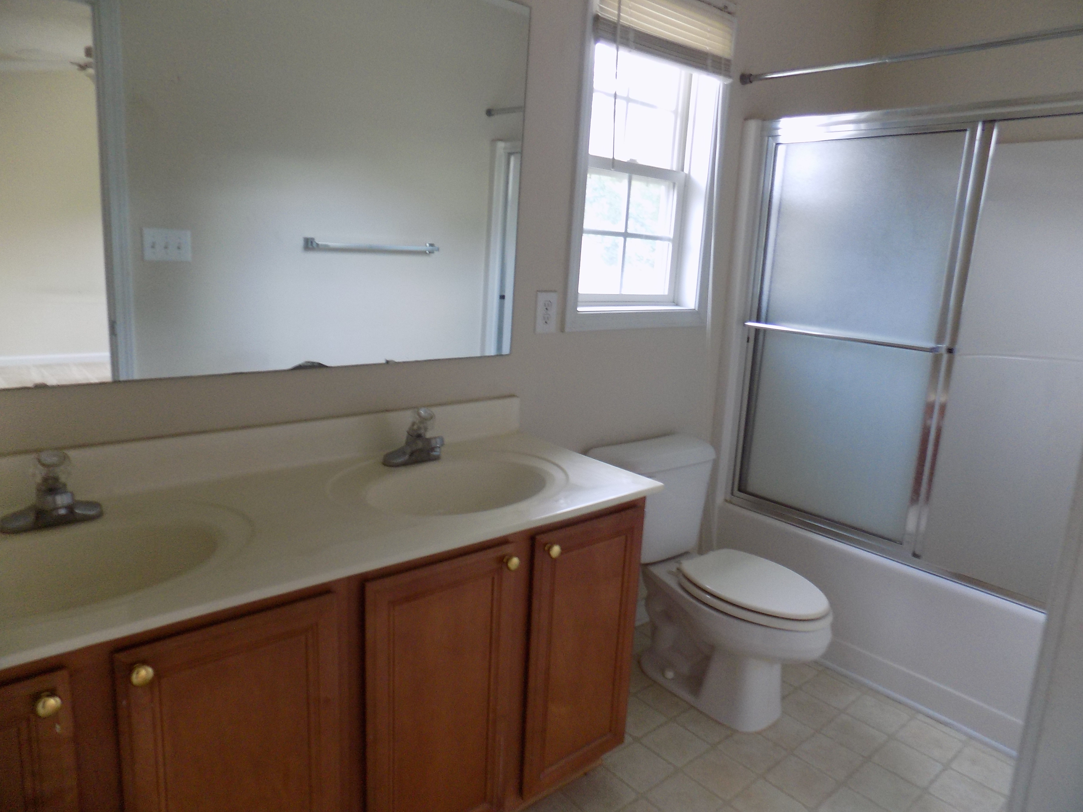 1614 Stonewood DrivFayetteville, NC, 28306Cumberland County