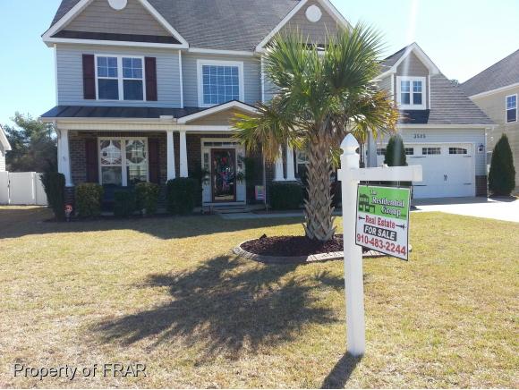 3525 CASTLEFIELD LN, Fayetteville, NC 28306