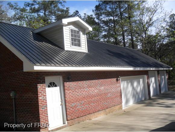 3887 CRITTERCREEK, Fayetteville, NC 28306