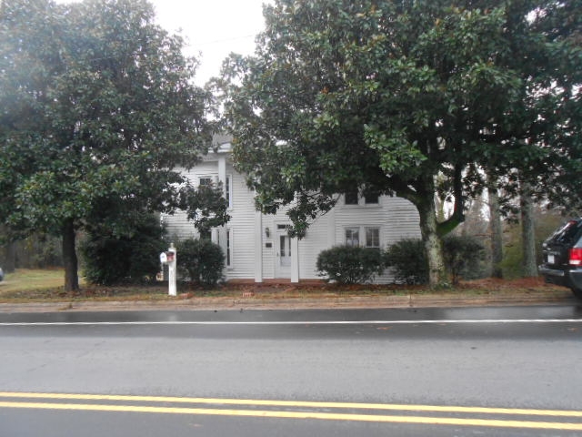 601 Mcreynolds StCarthage, NC, 28327Moore County