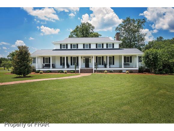 302 WESTWOOD DR, Elizabethtown, NC 28337