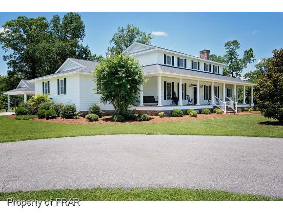 302 WESTWOOD DR, Elizabethtown, NC 28337