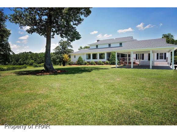 302 WESTWOOD DR, Elizabethtown, NC 28337