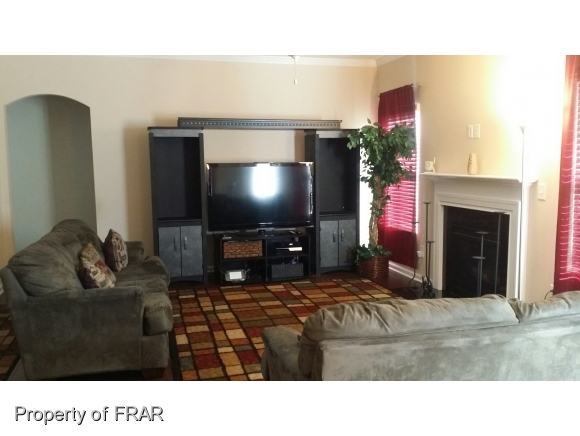 4733 GANDER WAY, Hope Mills, NC 28348