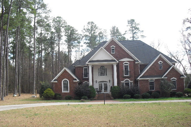 13841 Appomattox Circvle, Laurinburg, NC 28352