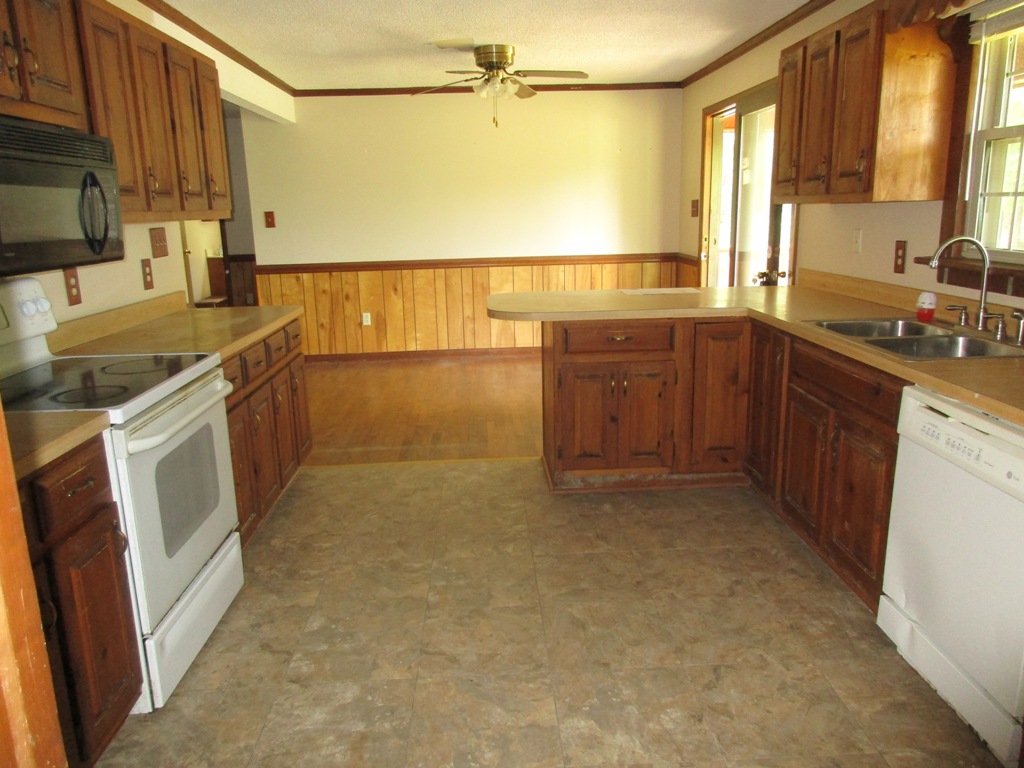 1669 Bridlewood DrLinden, NC, 28356Cumberland County