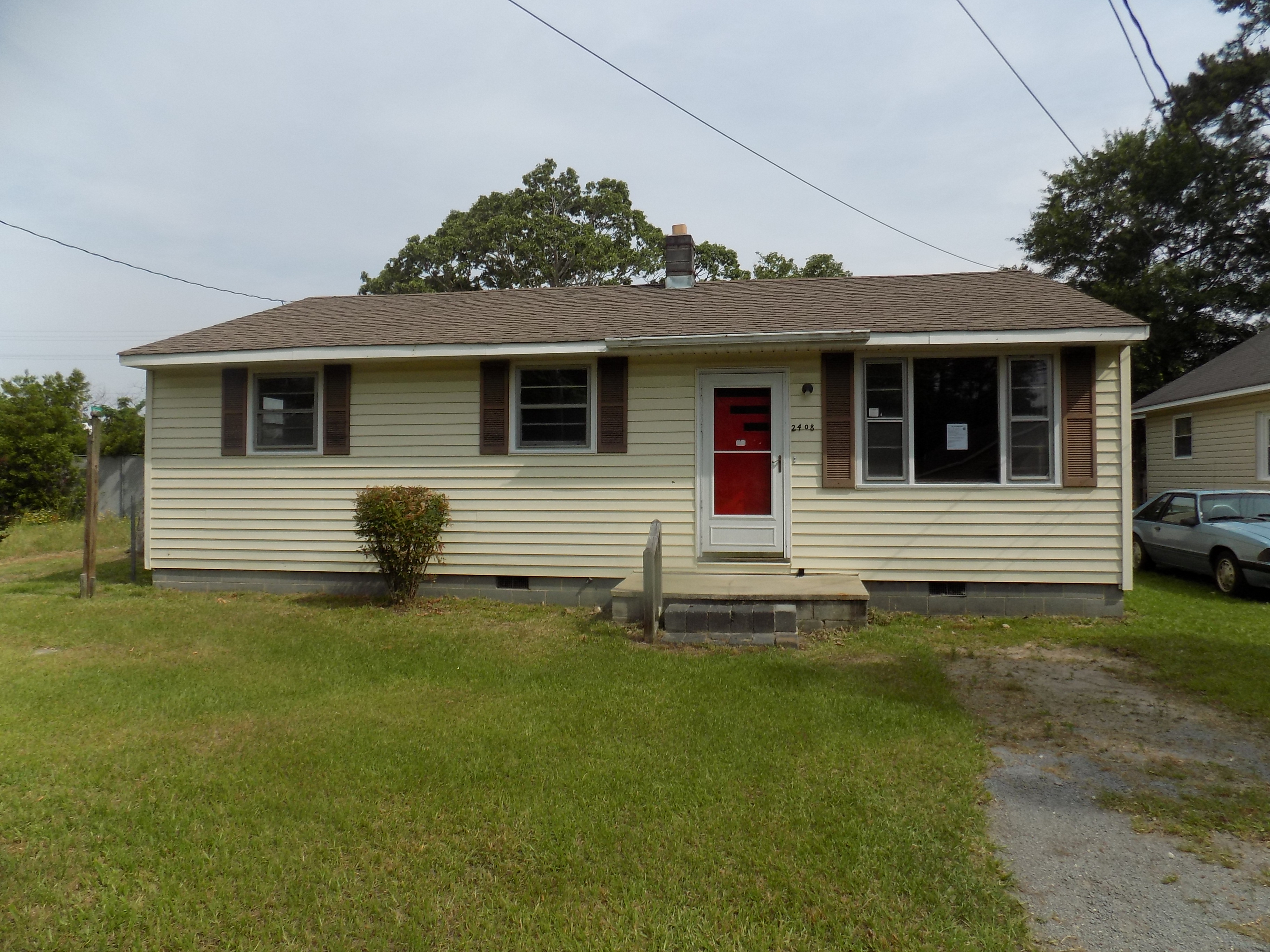 2408 Burke StLumberton, NC, 28358Robeson County