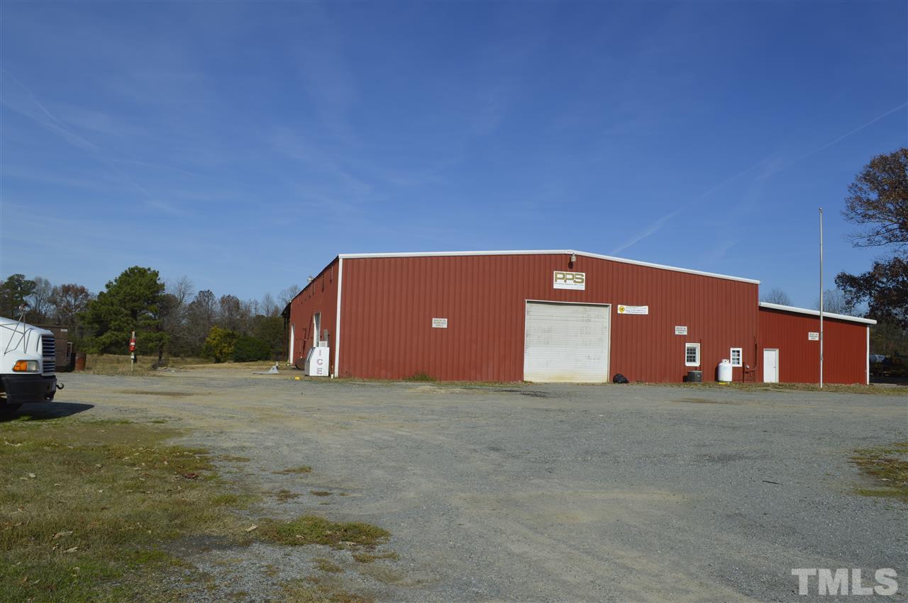 515 Old Crow Road, Newton Grove, NC 28366