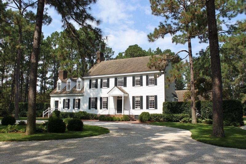235 Quail Hollow Drive, Pinehurst, NC 28374