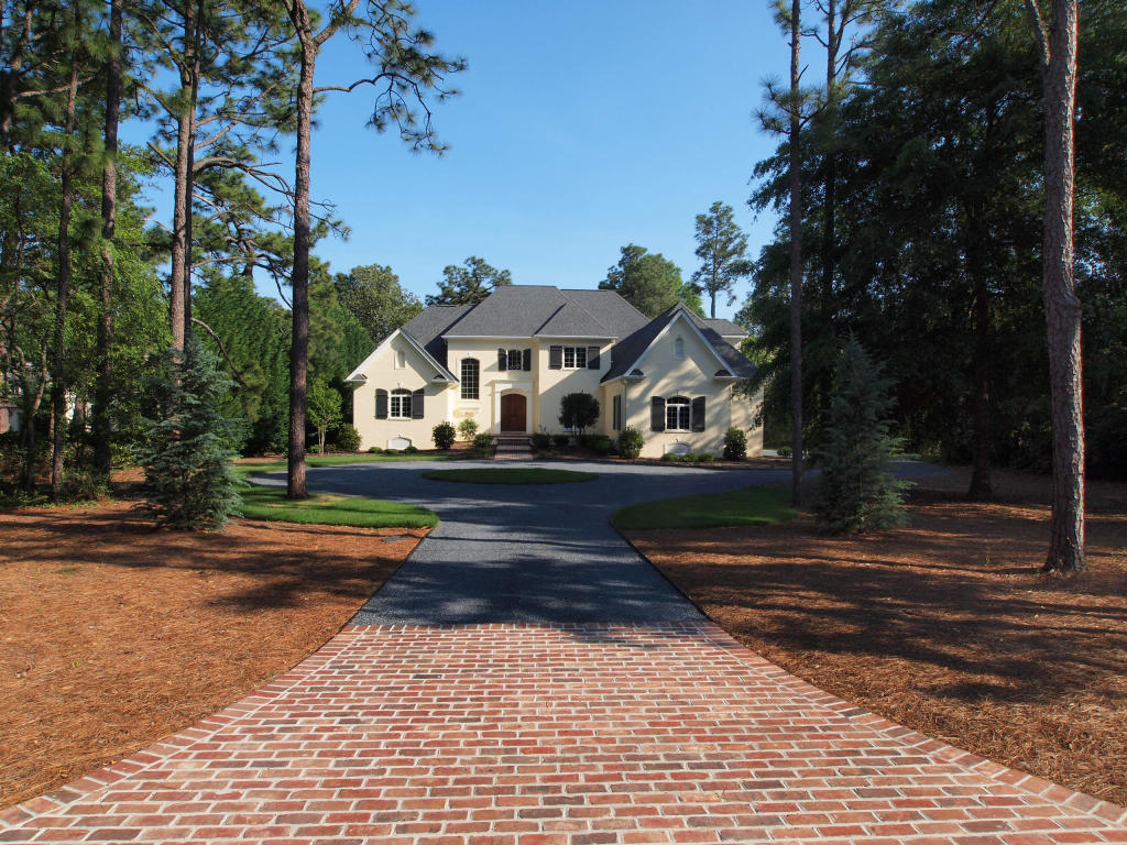 240 Midland Road, Pinehurst, NC 28374