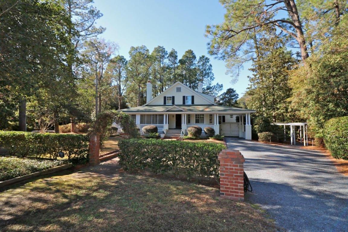 15 NW Shaw Road, Pinehurst, NC 28374