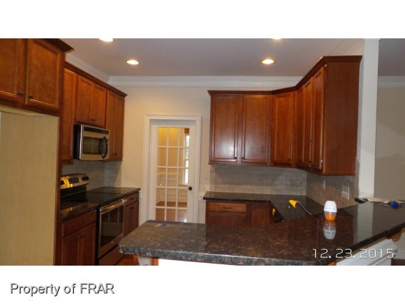 204 BROWNSTONE DRIVE, Raeford, NC 28376