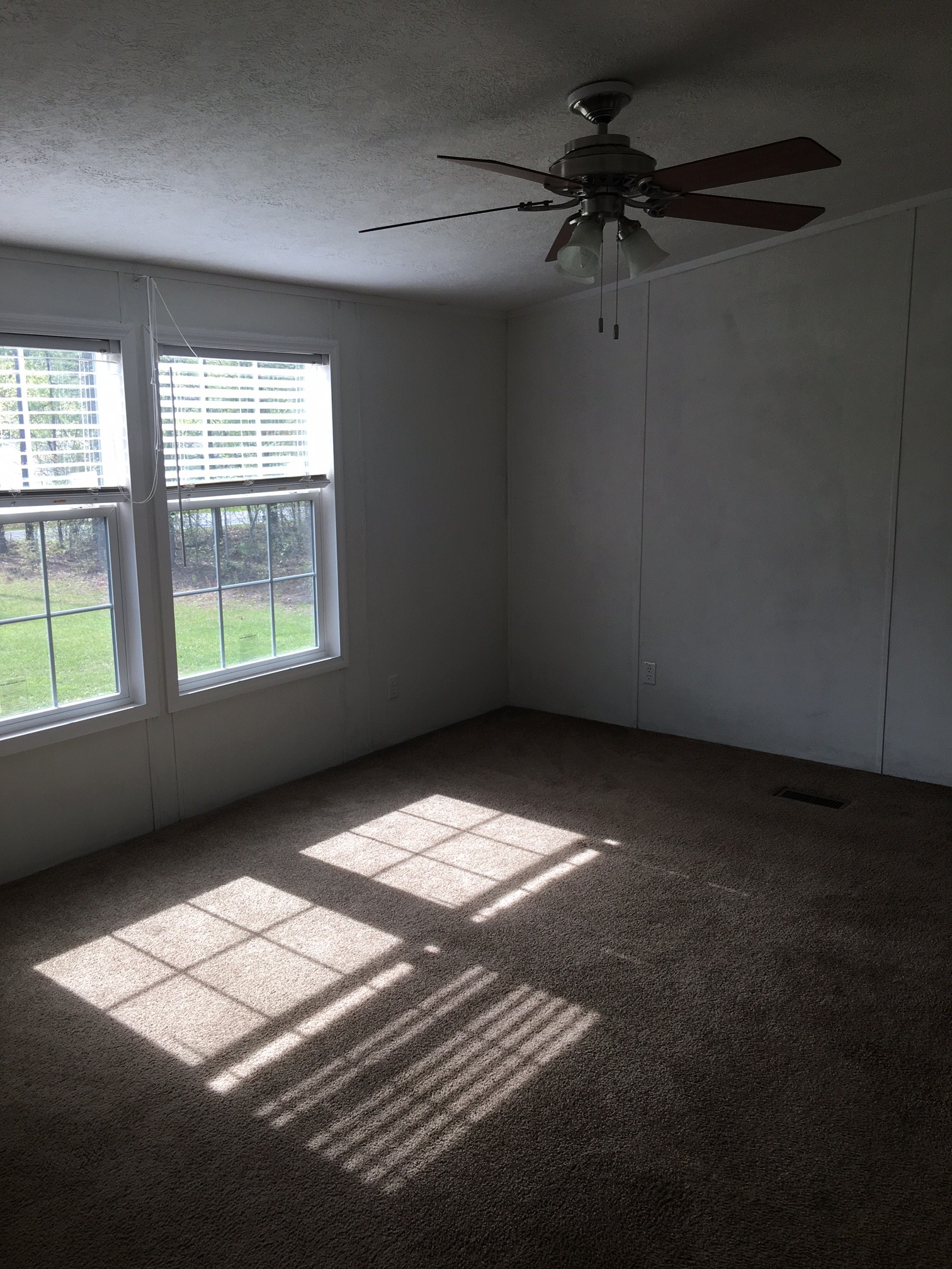 824 Veterans RdSaint Pauls, NC, 28384Robeson County