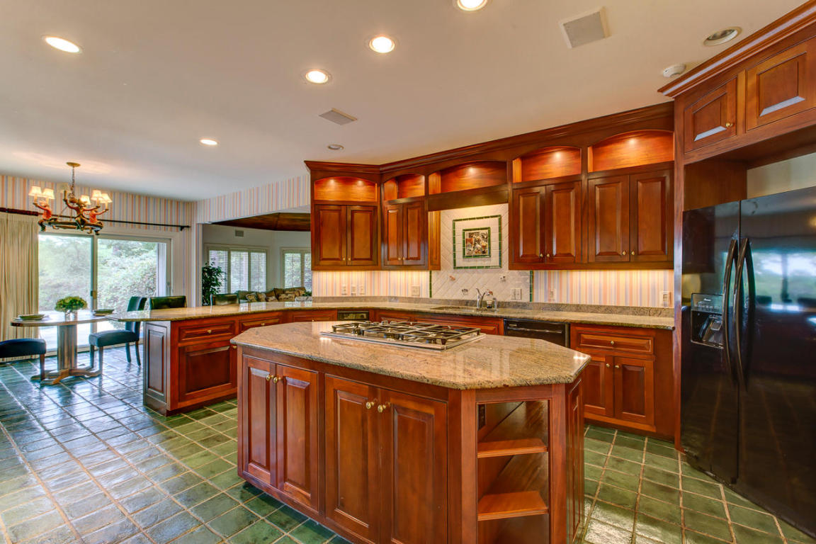 2596 Youngs Road, Vass, NC 28394