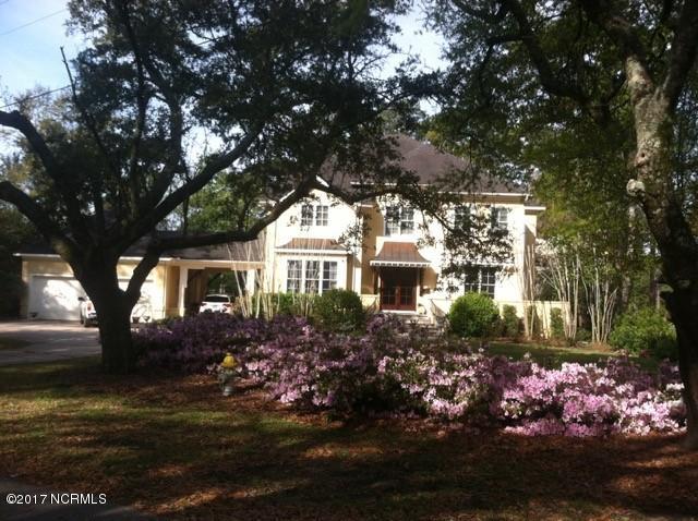 1722 Country Club Road, Wilmington, NC 28403