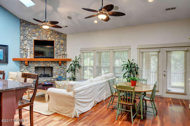 1615 Airlie Forest Court, Wilmington, NC 28403