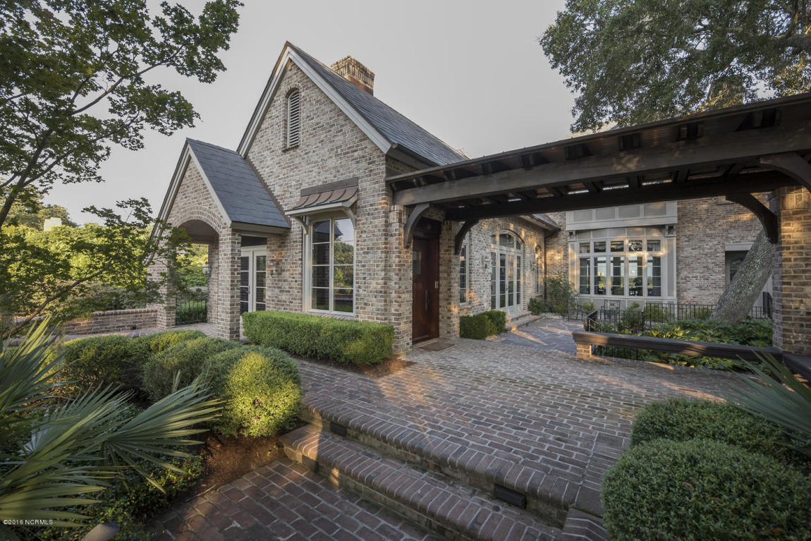 1243 Great Oaks Drive, Wilmington, NC 28405