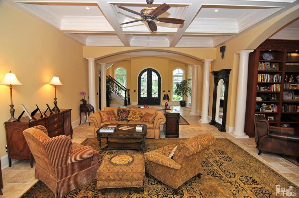 1100 Pembroke Jones Drive, Wilmington, NC 28405