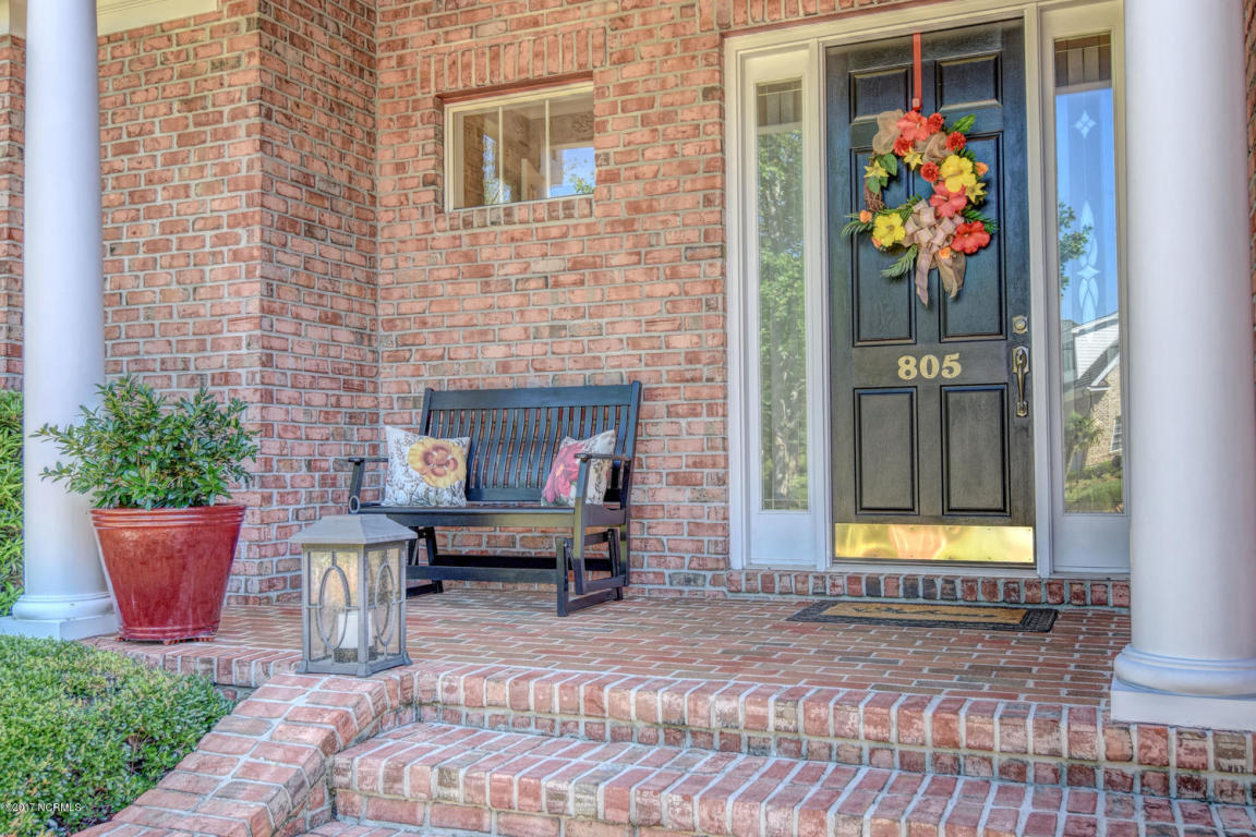 805 Fox Ridge Lane, Wilmington, NC 28405