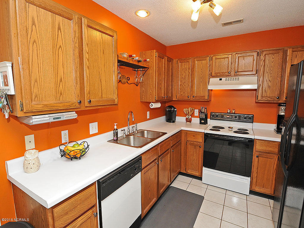 4220 Brinkman Drive, Wilmington, NC 28405