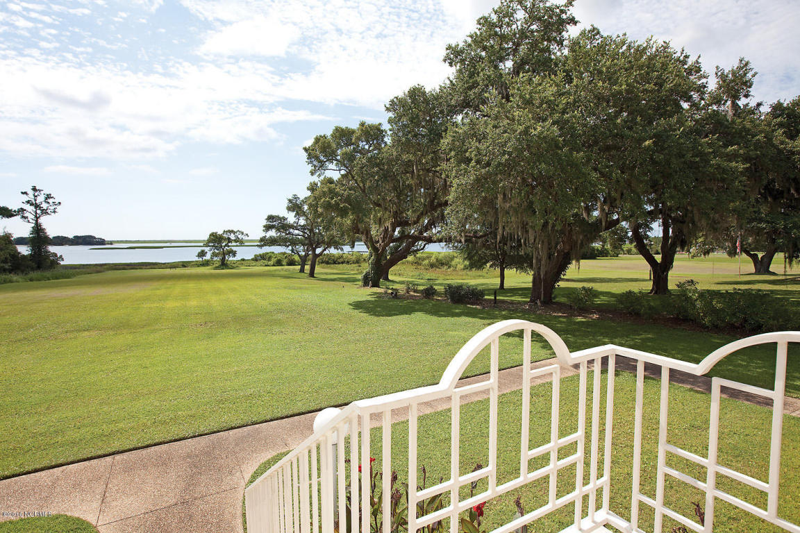7509 Masonboro Sound Road, Wilmington, NC 28409