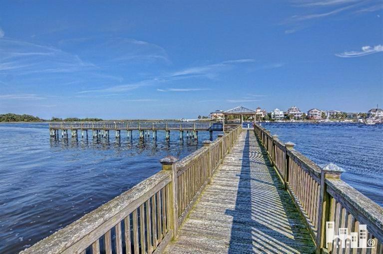 901 Saltspray Lane, Wilmington, NC 28409
