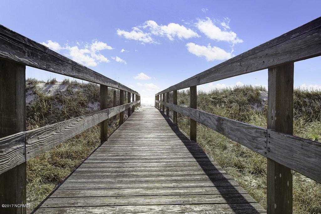 4 Surf Court, Wilmington, NC 28411