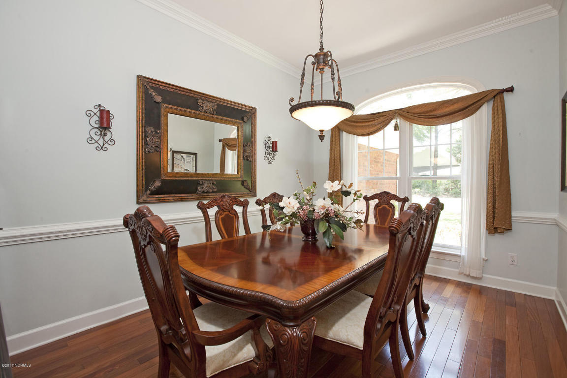 8613 Vintage Club Drive, Wilmington, NC 28411