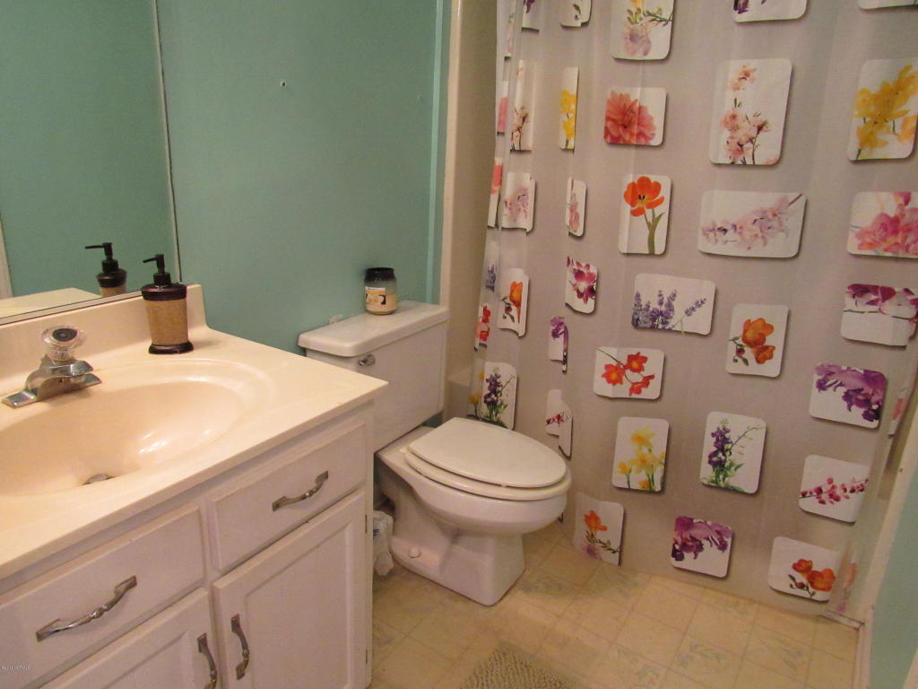 505Carolina Beach AveN, Carolina Beach, United States 28428