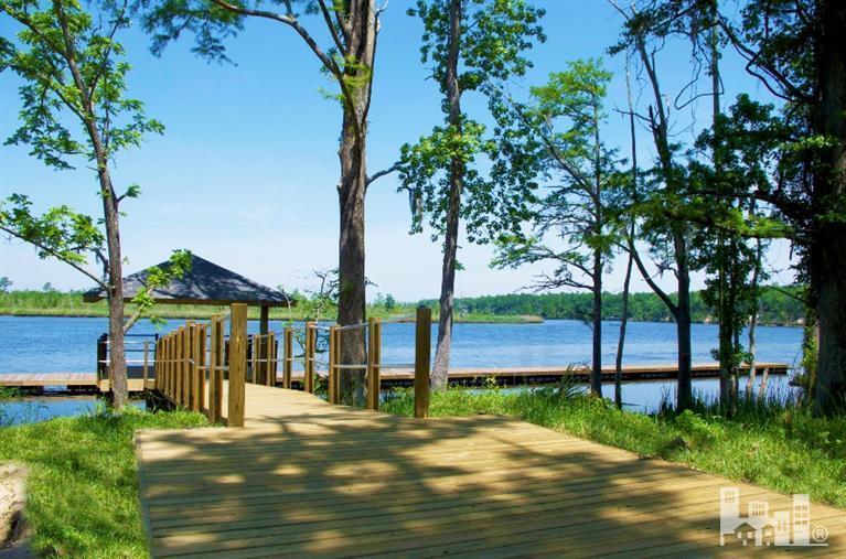 924 Chair Road, Castle Hayne, United States 28429