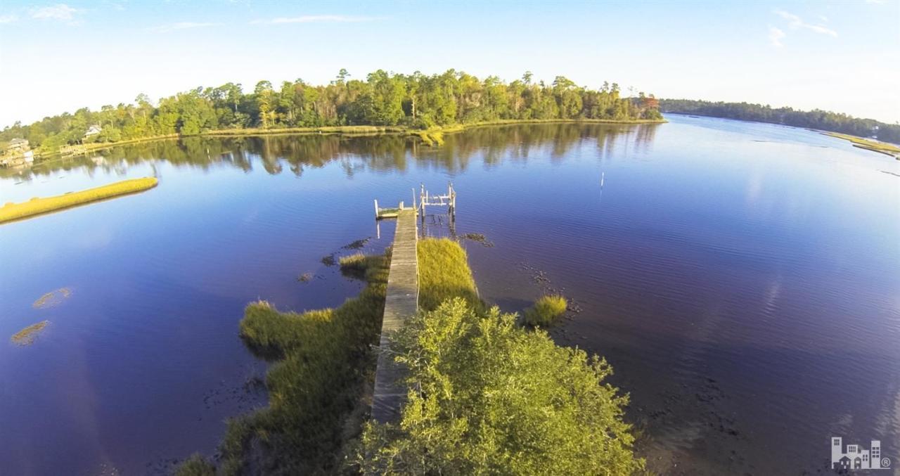 429 Bay Retreat, Hampstead, NC 28443