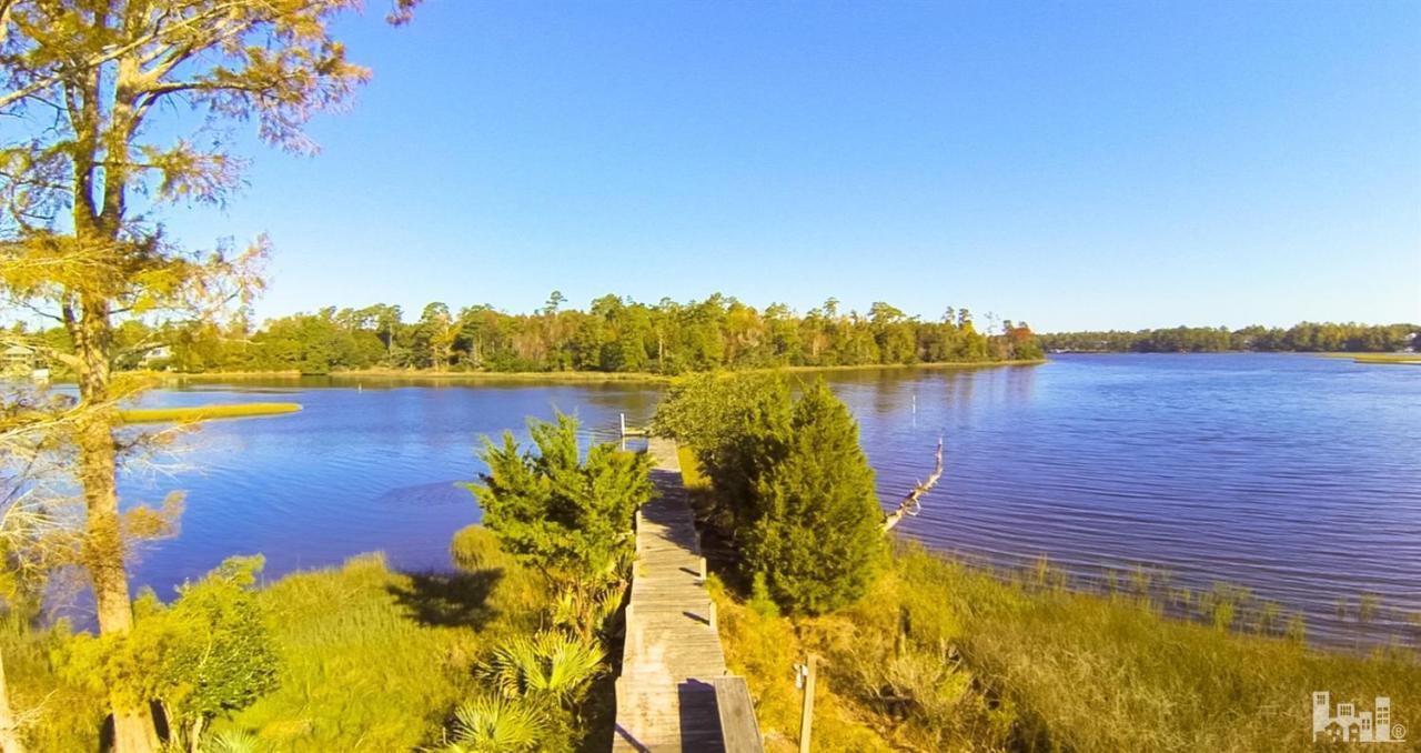 429 Bay Retreat, Hampstead, NC 28443