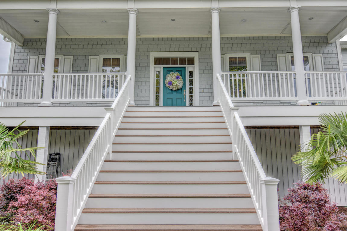 508 Lakeview Drive, Hampstead, NC 28443