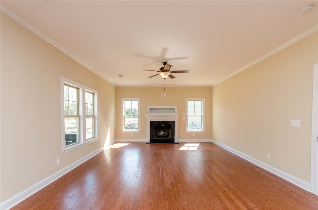 68 Treasure Way, Hampstead, NC 28443