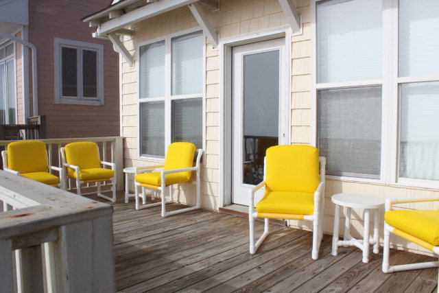 1134 Shore Drive, Surf City, NC 28445