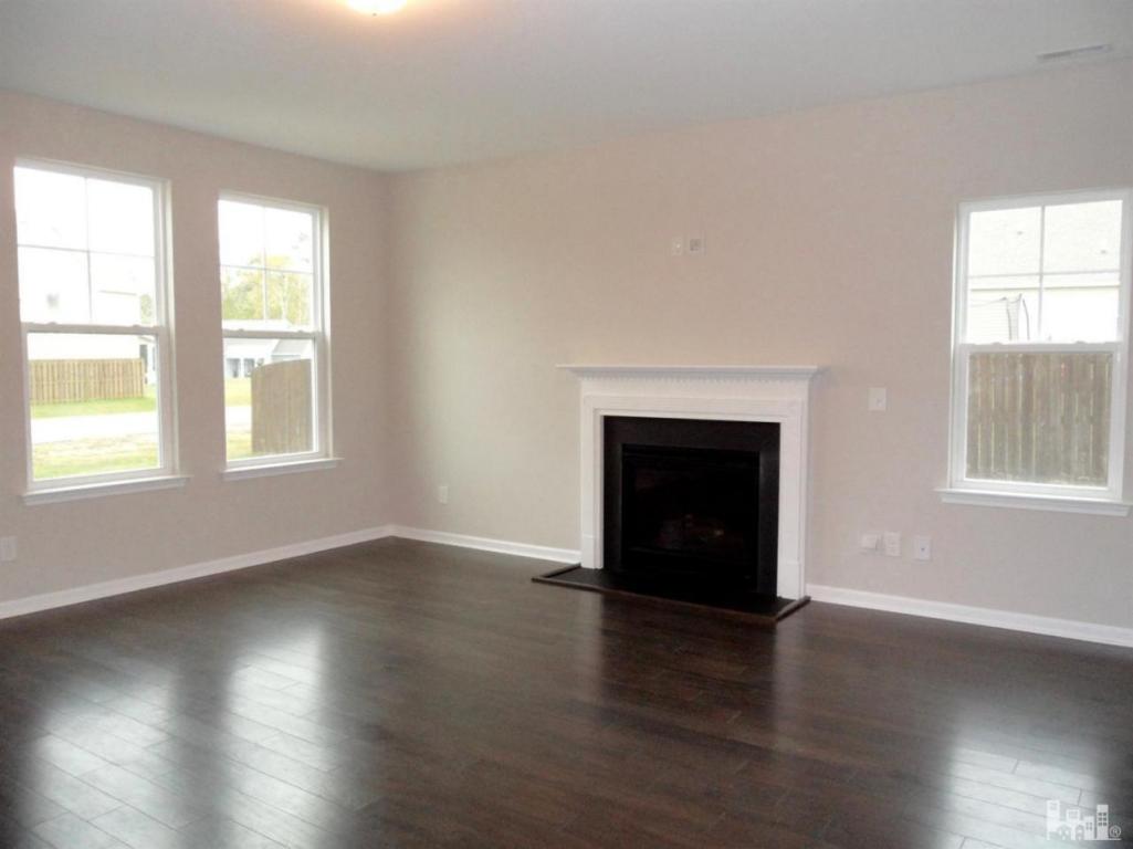 105 Bethea Street, Holly Ridge, NC 28445