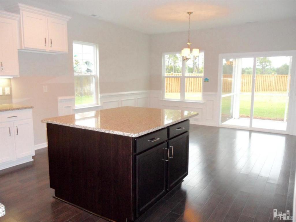 105 Bethea Street, Holly Ridge, NC 28445