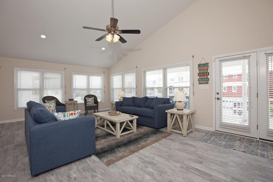 465Fort Fisher BlvdN, Kure Beach, NC 28449