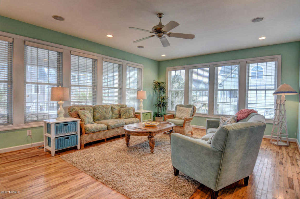 4348 Island Drive, North Topsail Beach, NC 28460