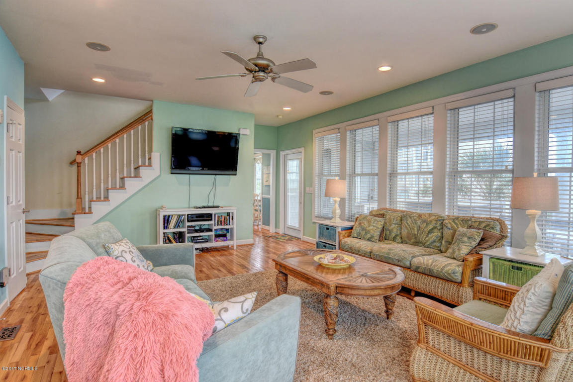 4348 Island Drive, North Topsail Beach, NC 28460