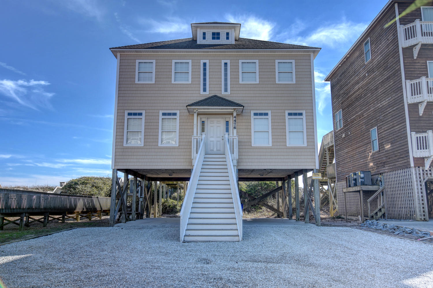 4476 Island Drive, North Topsail Beach, NC 28460
