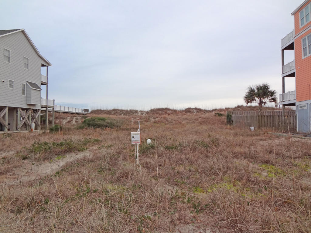 37 Porpoise Place, North Topsail Beach, United States 28460