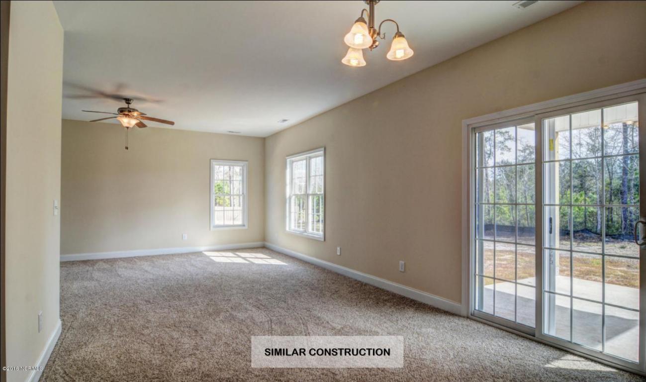 1640 Chadwick Shores Drive, Sneads Ferry, United States 28460