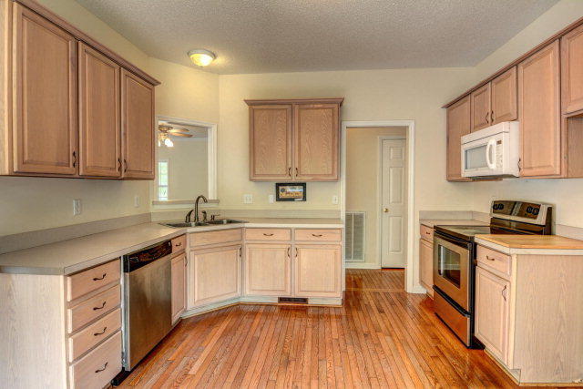 466 Chadwick Shores Drive, Sneads Ferry, NC 28460