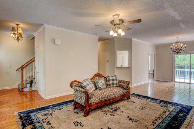 466 Chadwick Shores Drive, Sneads Ferry, NC 28460